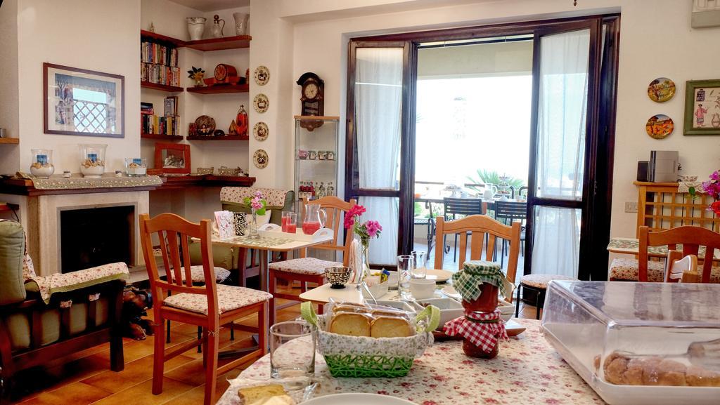 B&B Le Rose Siderno Eksteriør billede